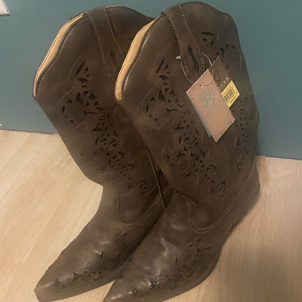Roper Womens Boots. Sparkling. Pointed Toe.